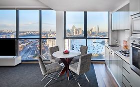 Meriton Suites North Sydney
